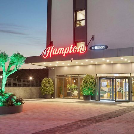 Hampton By Hilton Istanbul Airport, Arnavutkoy Hotel Exterior foto